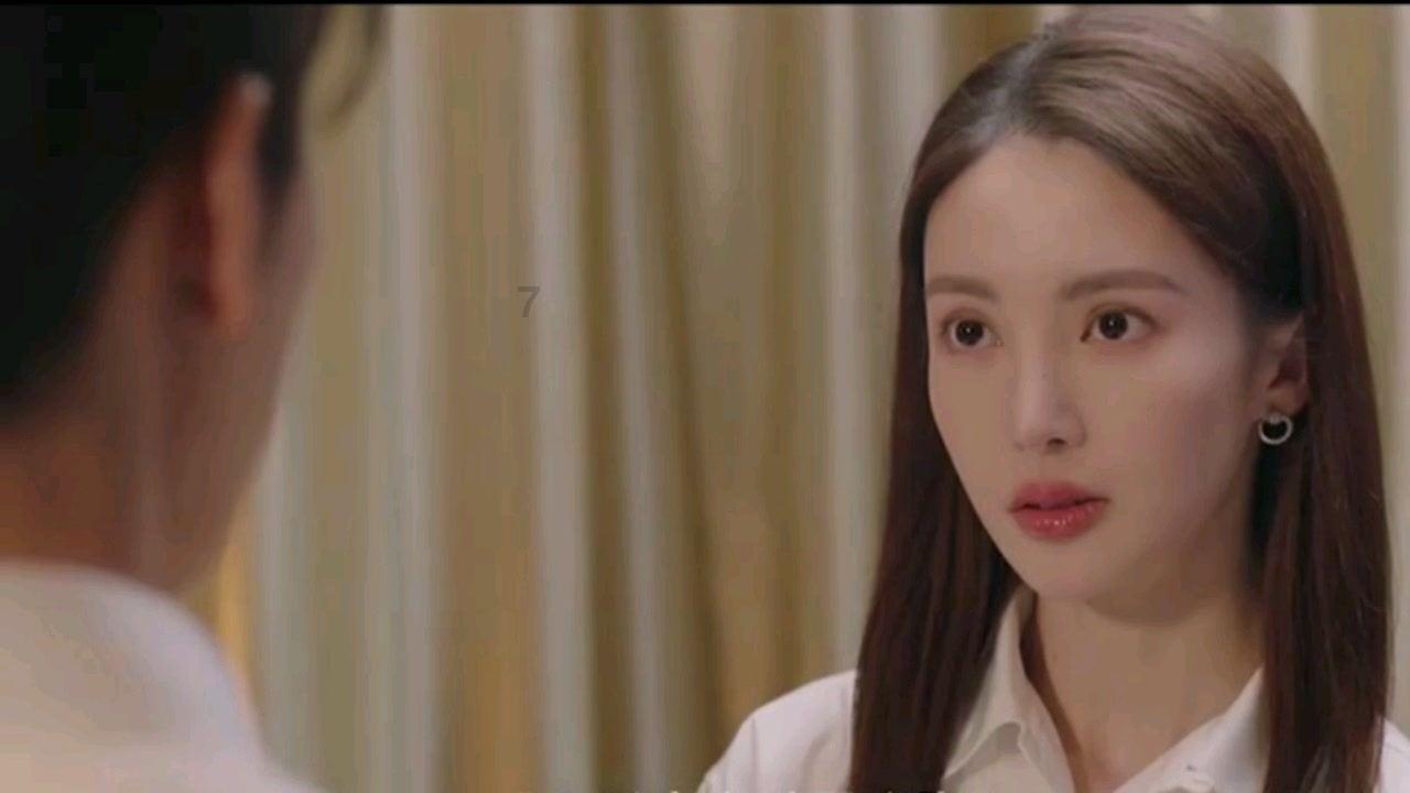 夏天女人穿什么最美？游戏画面